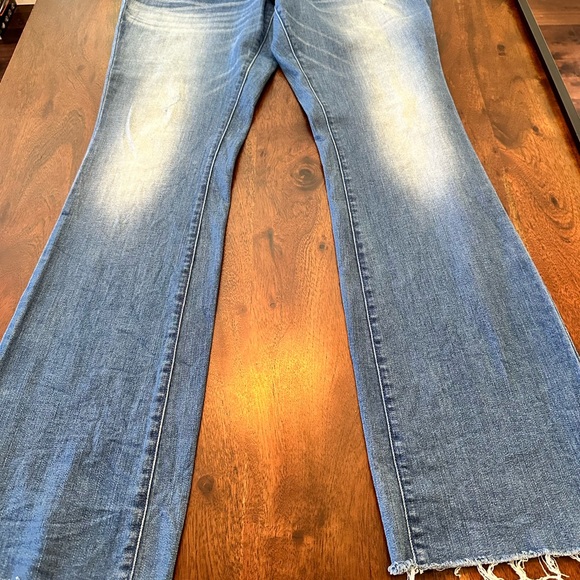 😎Mossimo Skinny Boot Distressed Raw Hem Jean - Picture 3 of 6